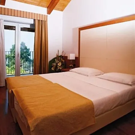 Hotel Mavino 3*