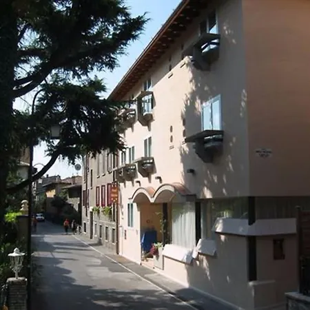 Mavino