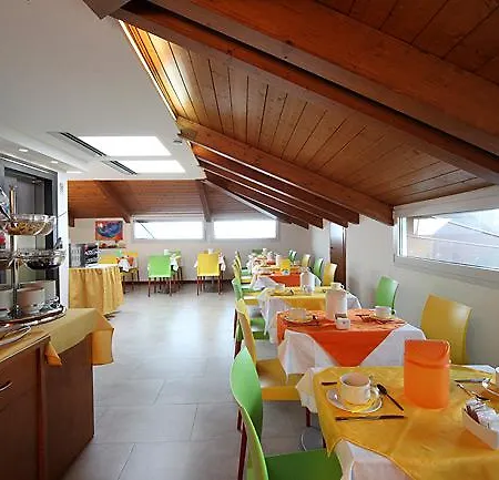 Hotel Mavino 3*